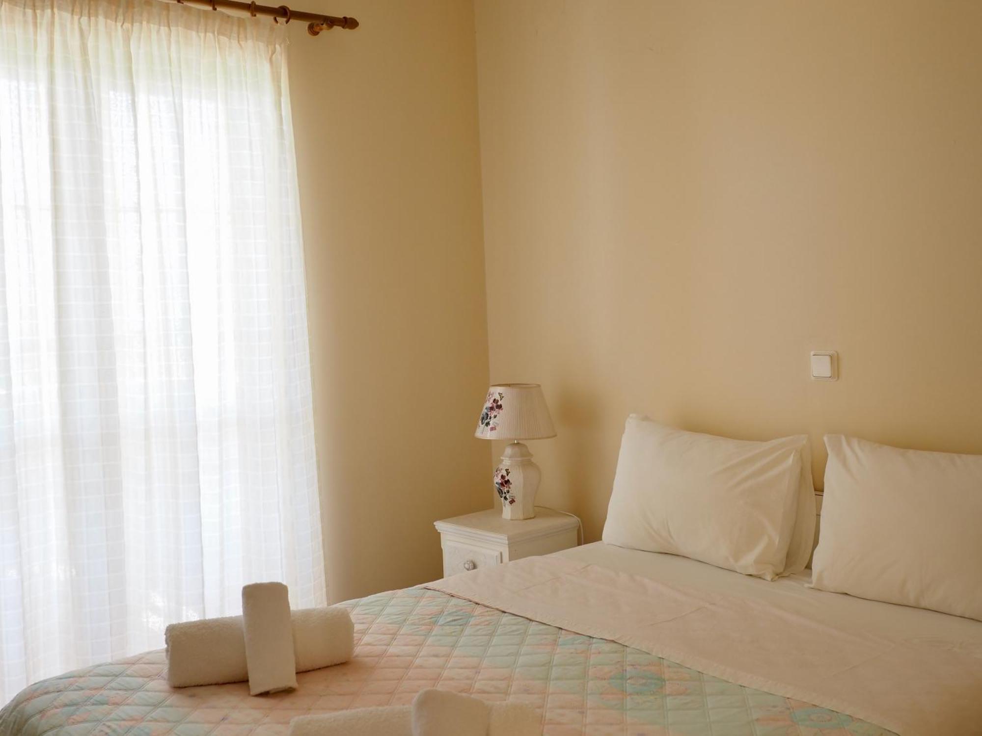 Iliopetro Apartment Monemvasía Екстериор снимка