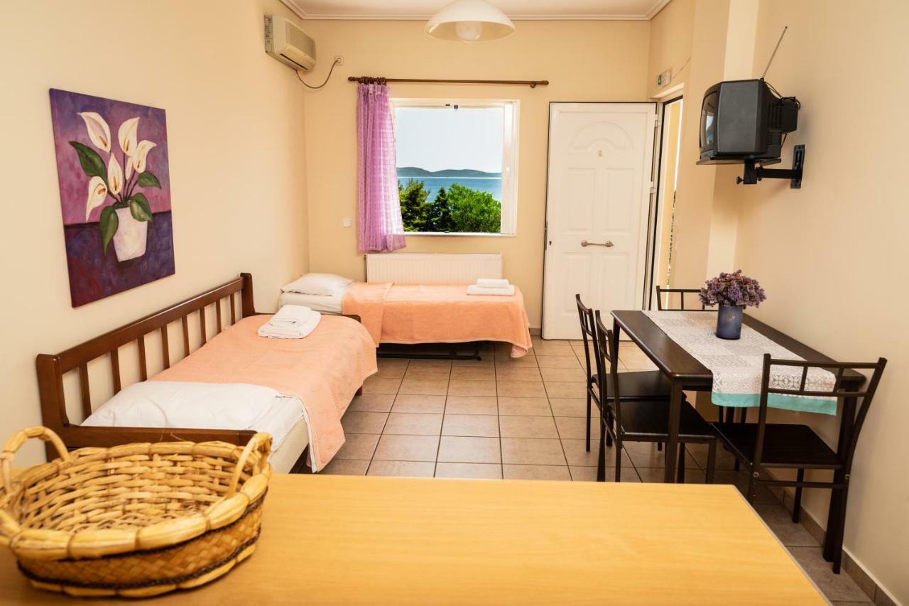 Iliopetro Apartment Monemvasía Екстериор снимка